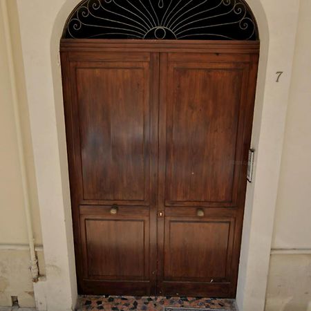 Charming Apt With Baroque View - Lecce Exteriör bild
