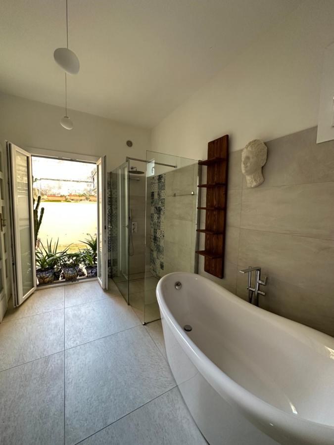 Charming Apt With Baroque View - Lecce Exteriör bild